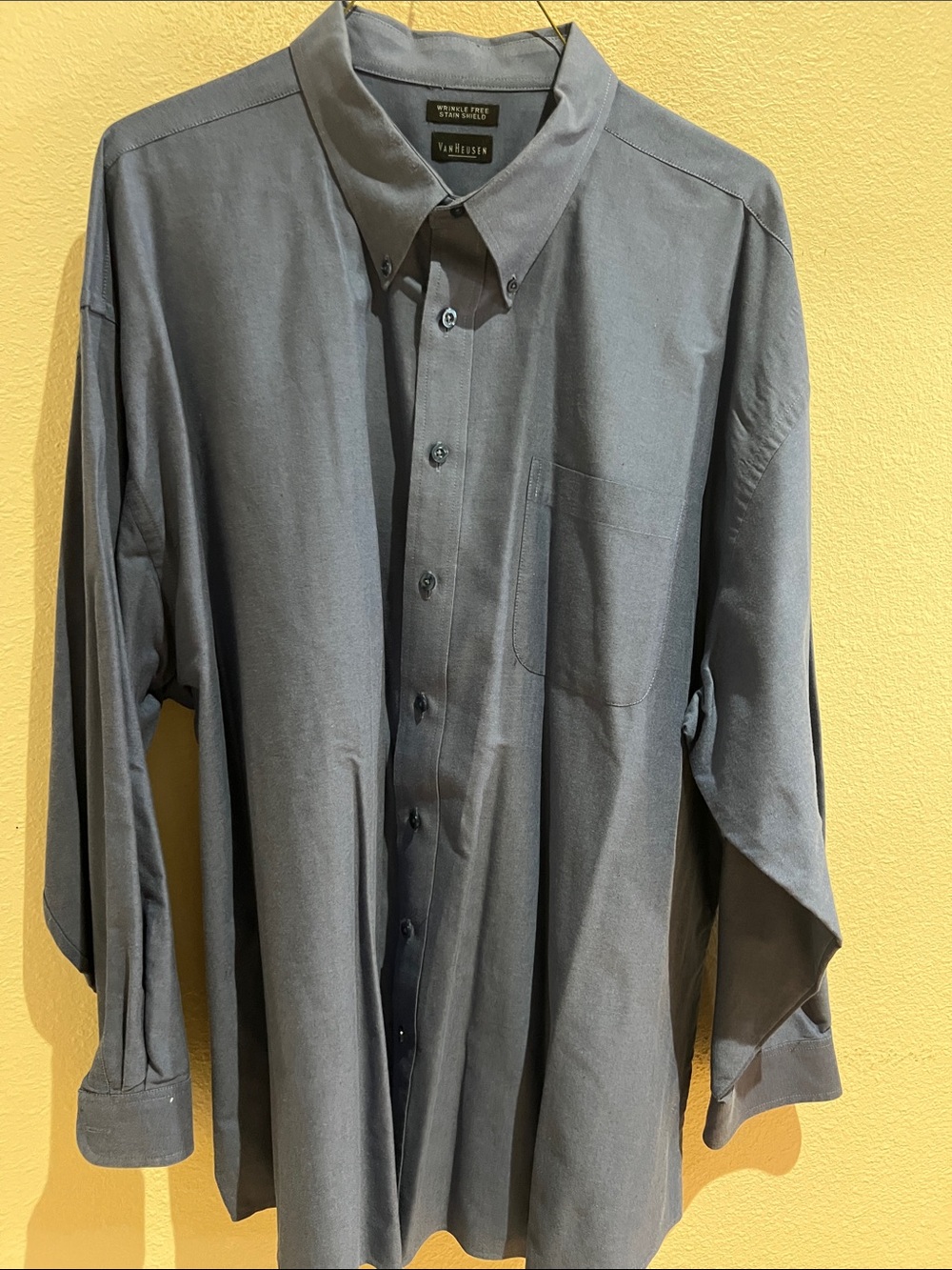 Van Heusen Men's Button-Down Long Sleeve Shirt - Gray